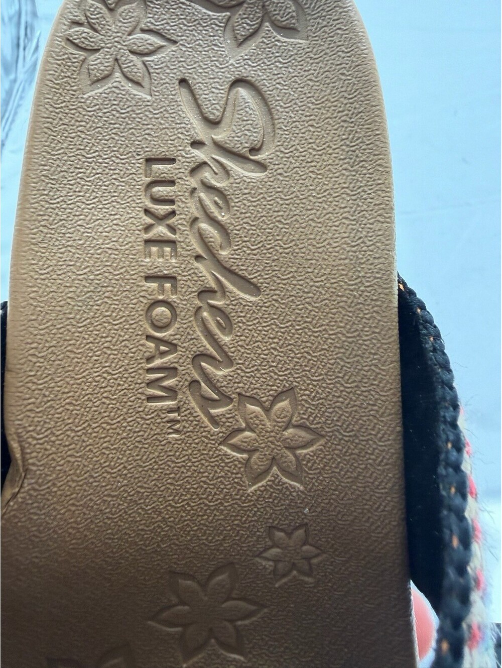 Skechers Luxe Foam Multi Color Woven Wedge Sandals 38554 Womens 7.5 - Picture 6 of 8